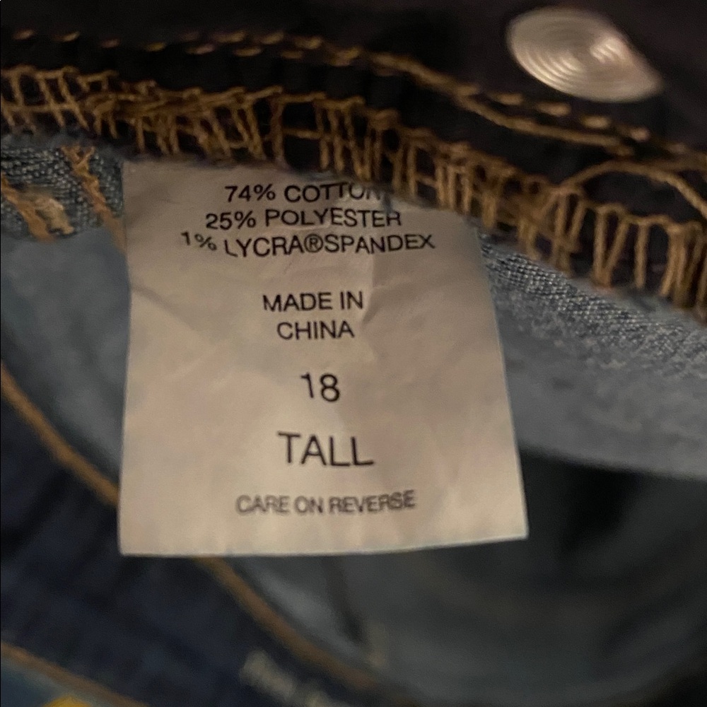 Soho New York & Company Curvy Bootcut Jeans…size 18 Tall - Picture 6 of 6